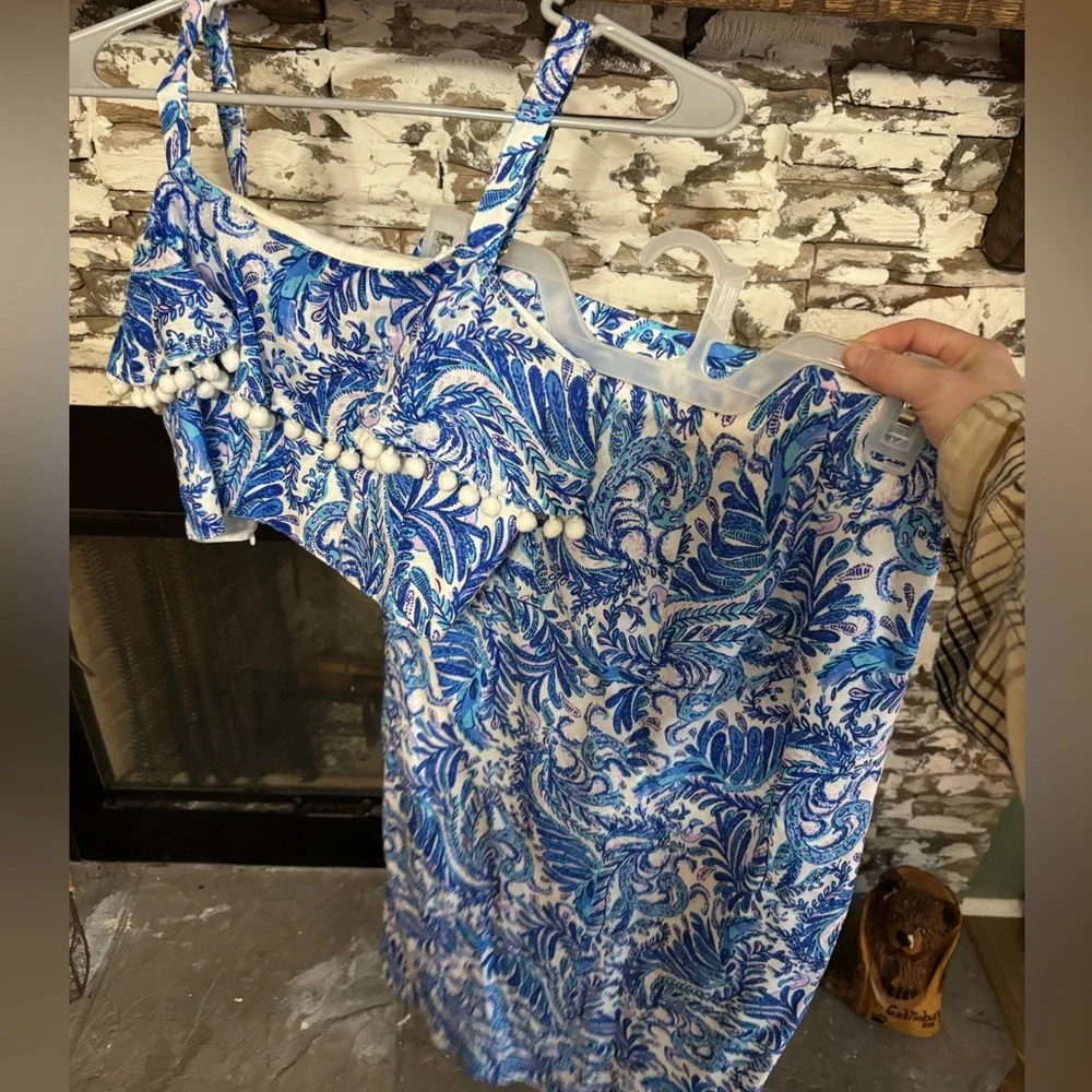 Lilly Pulitzer Blue and White Leaf Print Two-Piece Set - Picture 1 of 1